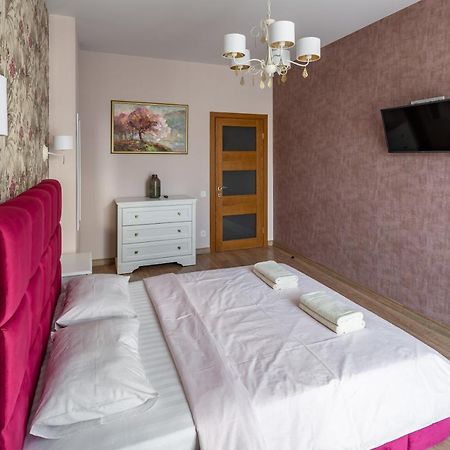 Apartamento Romari Гнатюка 3 Leópolis Exterior foto