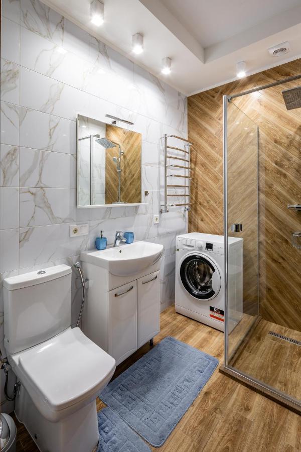 Apartamento Romari Гнатюка 3 Leópolis Exterior foto