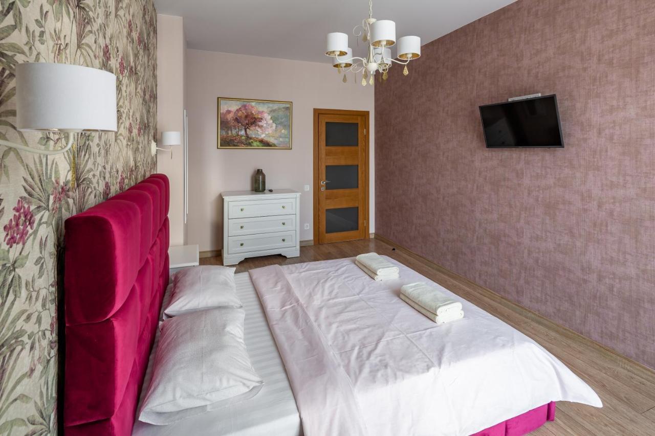 Apartamento Romari Гнатюка 3 Leópolis Exterior foto