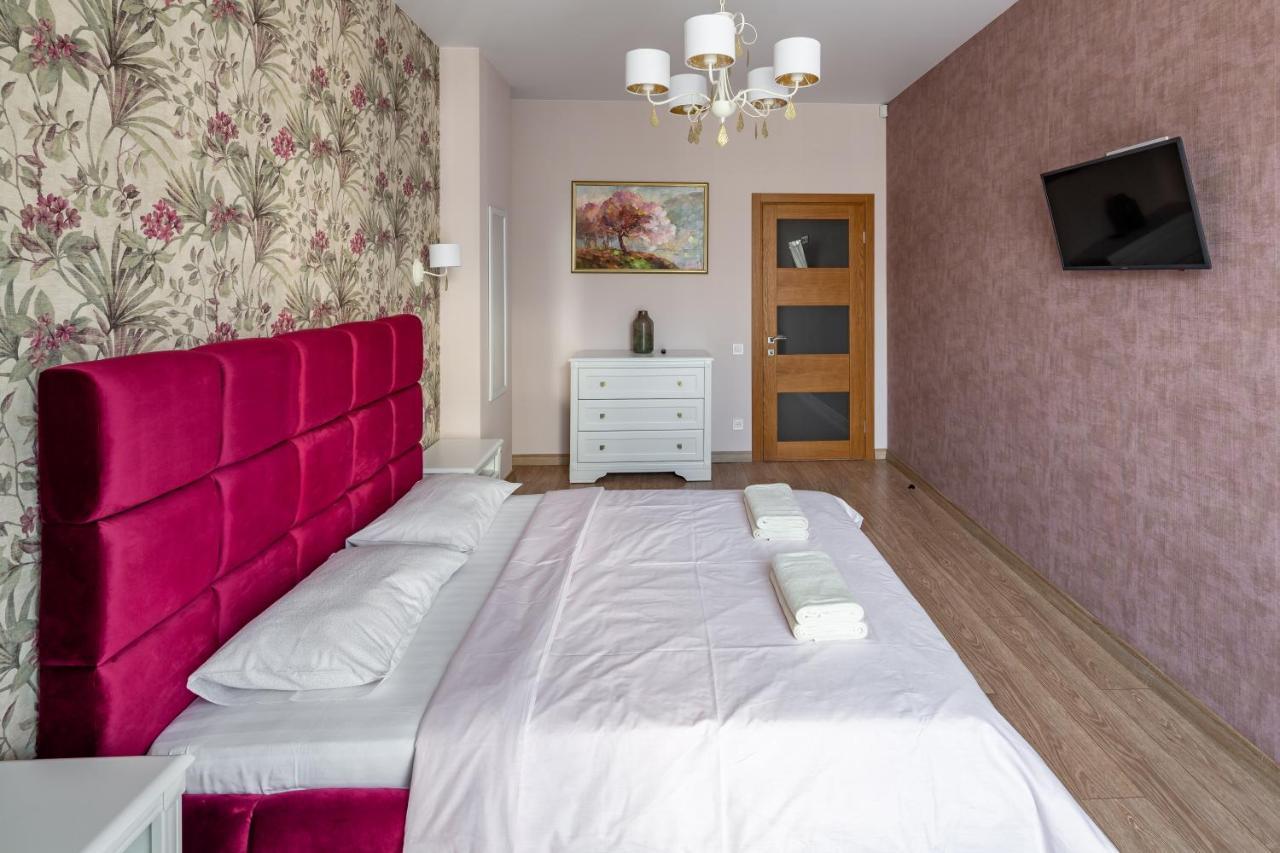Apartamento Romari Гнатюка 3 Leópolis Exterior foto